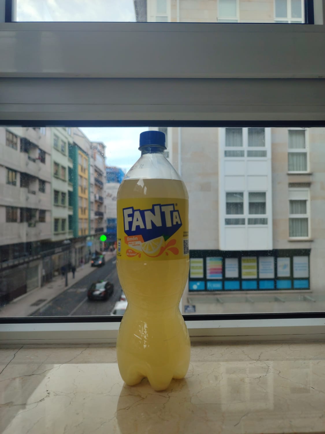 Fanta de Limón 1L